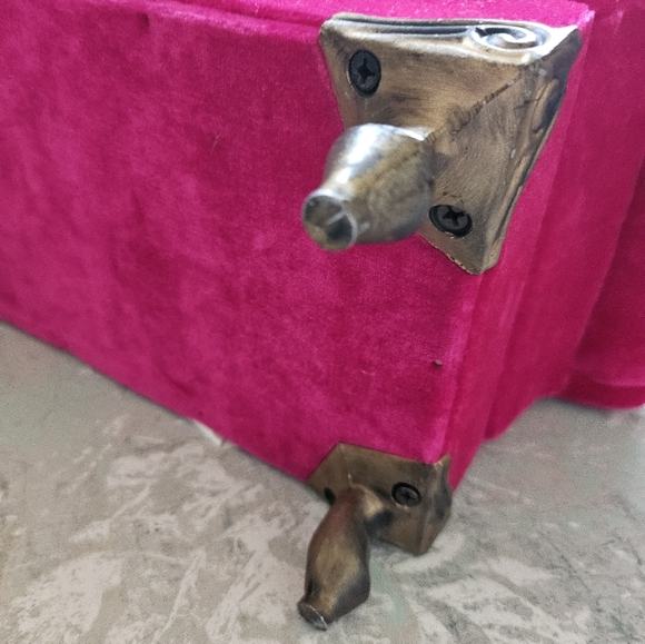 Vintage Fuchsia Hot Pink Velvet Sofa Settee Jewelry Box Storage - Picture 13 of 14